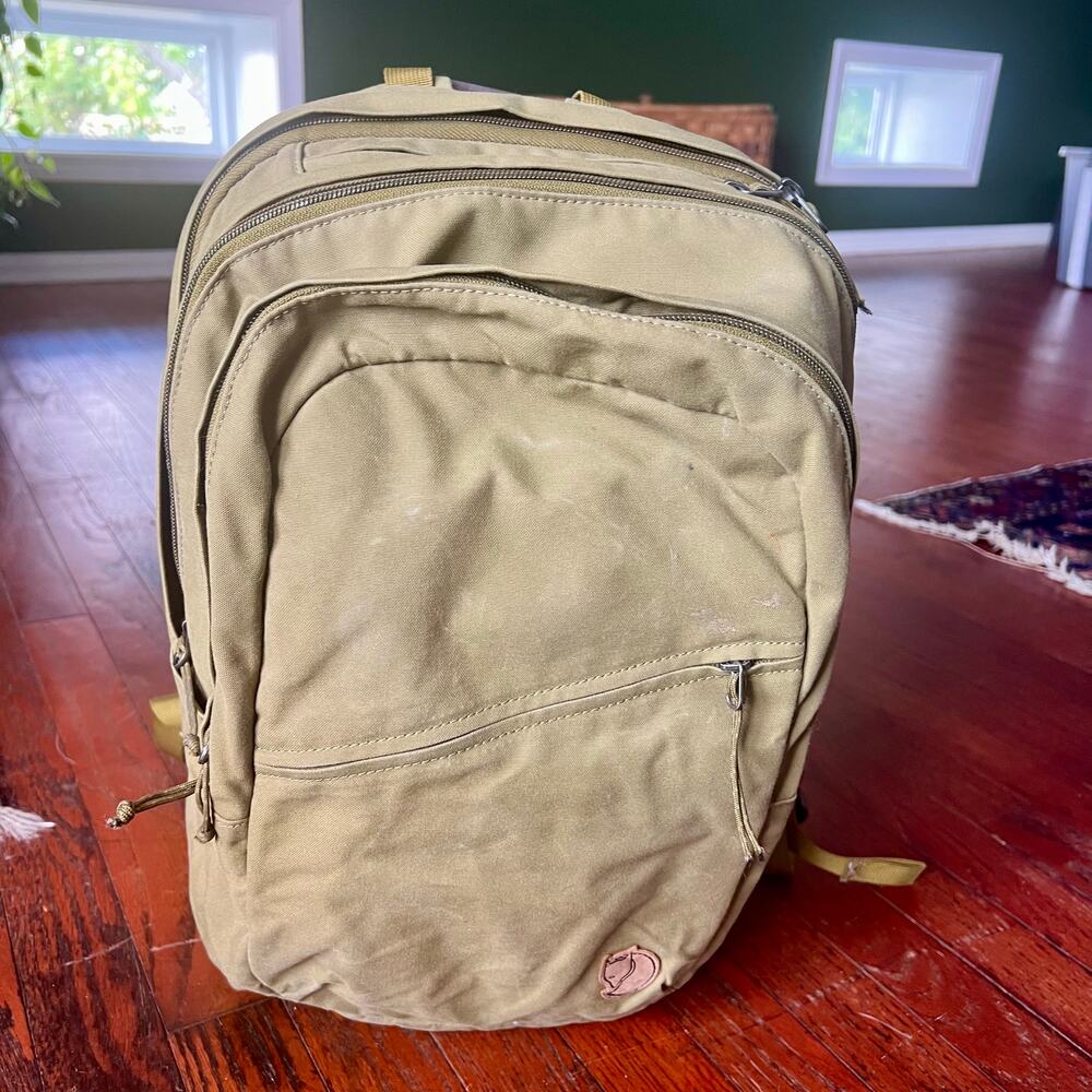 Fjallraven G-1000 28L Backpack Dark Olive Green Organized Canvas Bookbag
